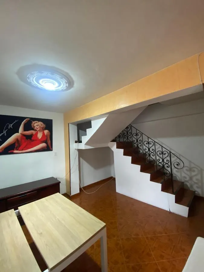 Hostel Kumho Home Medellin 0*,  Colombia