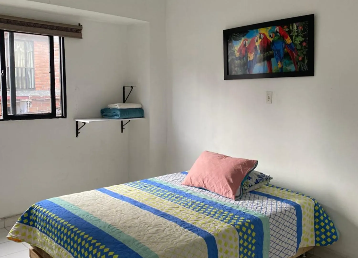 Hostel Kumho Home Medellin Guest house